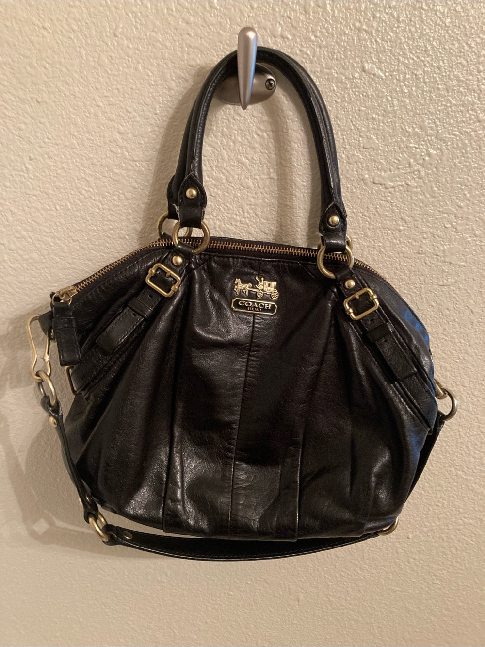 Coach Madison Sophia Black Leather Satchel Bag Gold Hardware 15960